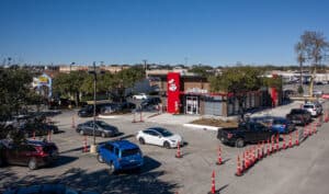 Servicios de Drones de San Antonio: Hora Punta en Drive-Thru de Jollibee