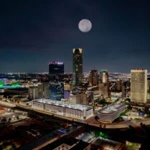 Impresionantes vistas nocturnas de drones de Oklahoma
