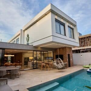 Servicios de imágenes fijas interiores / exteriores en Florida por SunShine Lense Realty Media