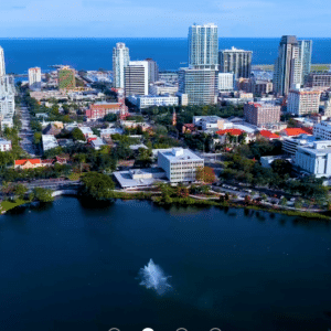 Fotografía aérea con drones de bienes raíces en Florida por Communicasting
