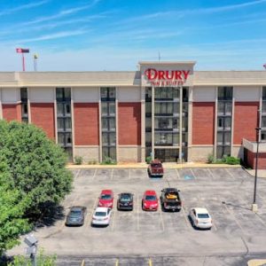 Fotografía inmobiliaria comercial con drones en ginebra por su cámara voladora