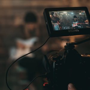 SERVICIOS DE POSTPRODUCCIÓN DE APRÈS VISUALS