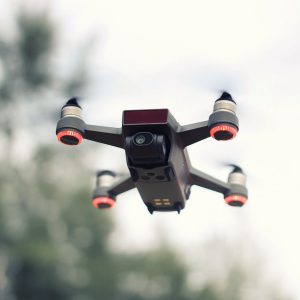 Alquiler confiable de equipos de producción de drones disponibles en todo Wyoming para todas las necesidades de su proyecto.