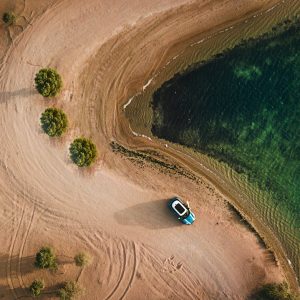 Fotografía con drones mostrando impresionantes vistas inmobiliarias por Flying Dog Images.
