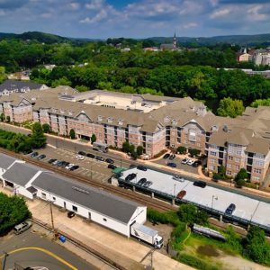 Vista aérea de inmuebles residenciales en venta en Weston.