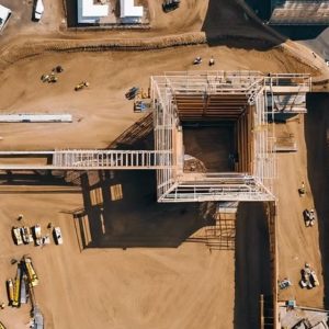 Monitorización del progreso de la construcción con imágenes de drones en Kansas.