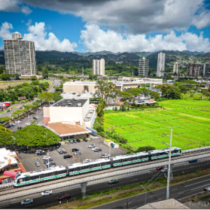 Impresionante fotografía y video de bienes raíces comerciales de Hawaii Pacific Drone Solutions en Hawái.
