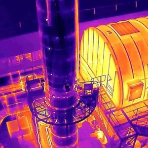 Inspección térmica con drones para un análisis eficaz de edificios y gestión del mantenimiento.