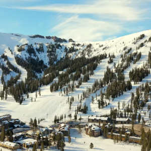 Los servicios de videografía cinematográfica con drones en California de Soper Aerial Imaging mejoran sus imágenes.
