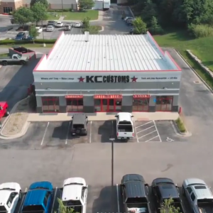 Bienes inmuebles comerciales en Kansas por Advance Sky Works LLC